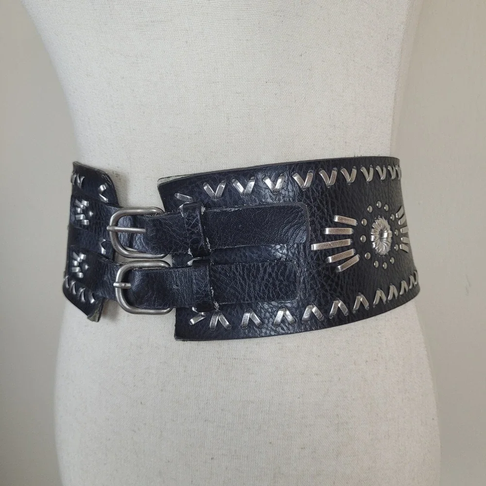 Nine West Belt Medium Black Studded Whipstitch Double Buckle Corset Cowgirl Boho